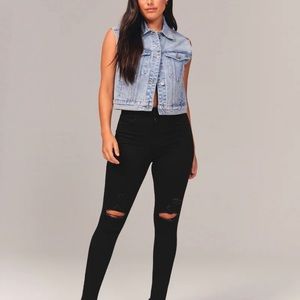 Abercrombie Super Skinny High Rise Jeans In Black